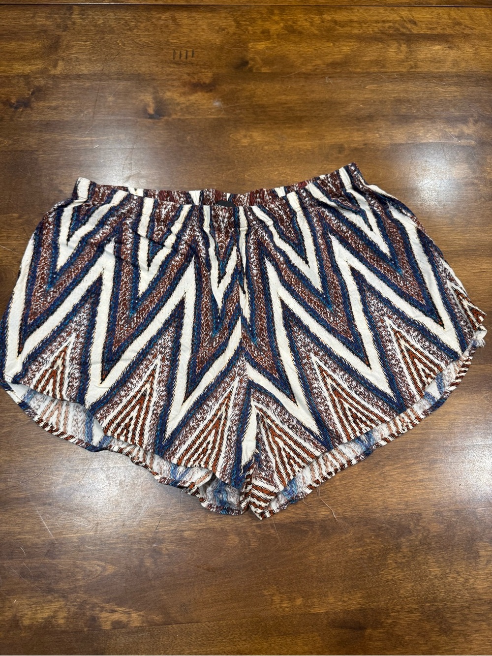 Ambiance Apparel Zigzag Chevron Shorts in Navy, Brown & White